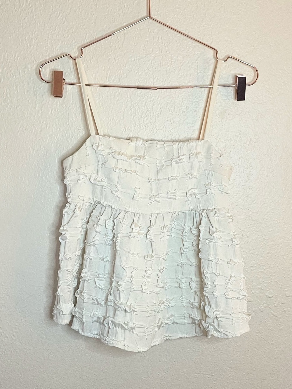 Glam Ivory Textured Ruffle Cami Small